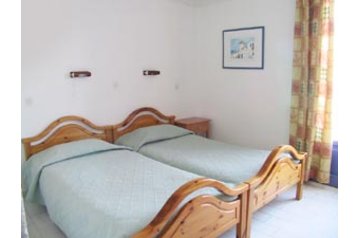 Grecia Privát Agia Marina, Interiorul